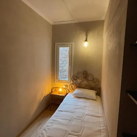 شقة Alloggio Con Piscina, Giardino E Parcheggio Latte